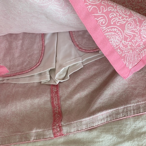 Vineyard vines skirt size 0 pink - Picture 3 of 9